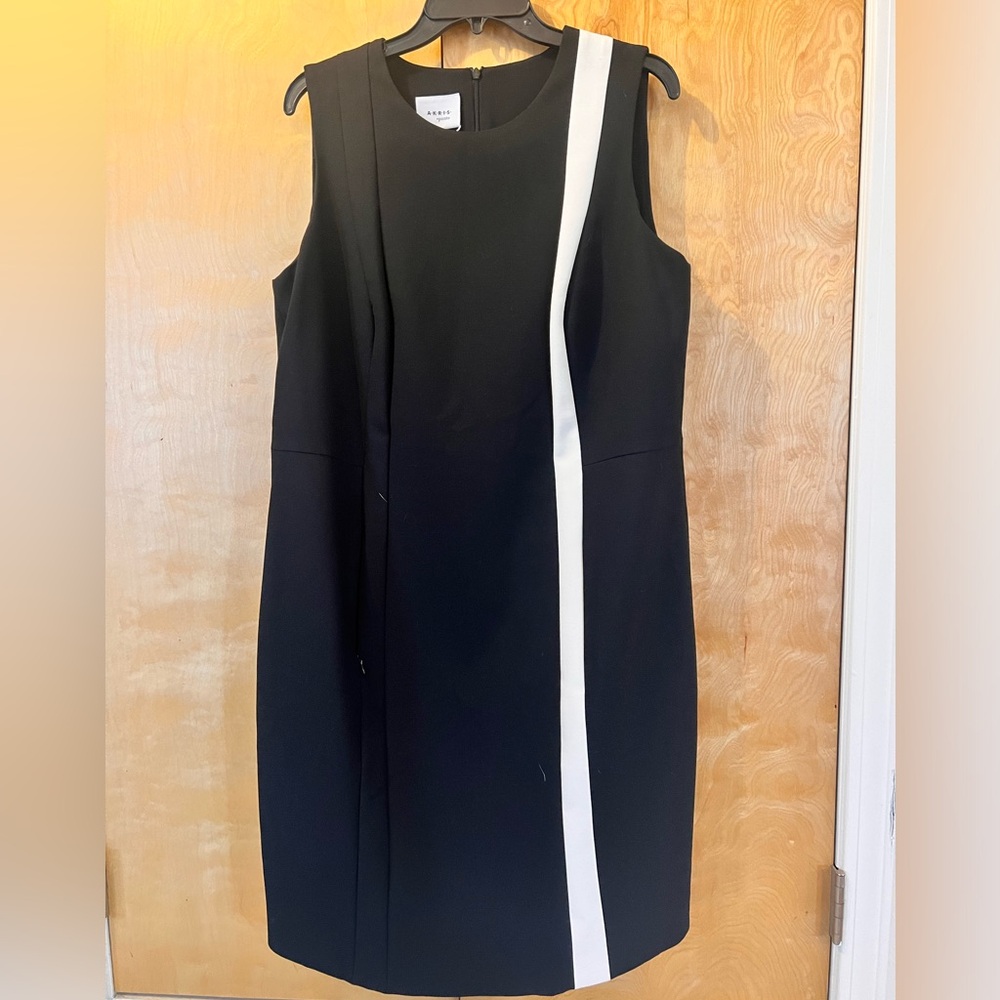 Akris Punto Sleveless Midi Sheath Dress - Picture 3 of 3